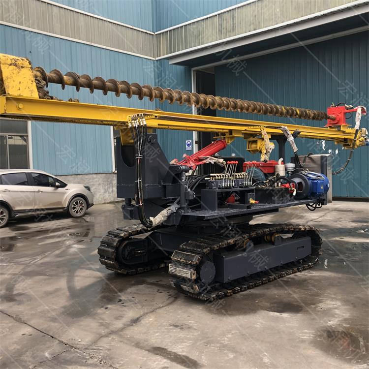 履帶光伏鉆孔機，光伏螺旋鉆孔機報價(jià)