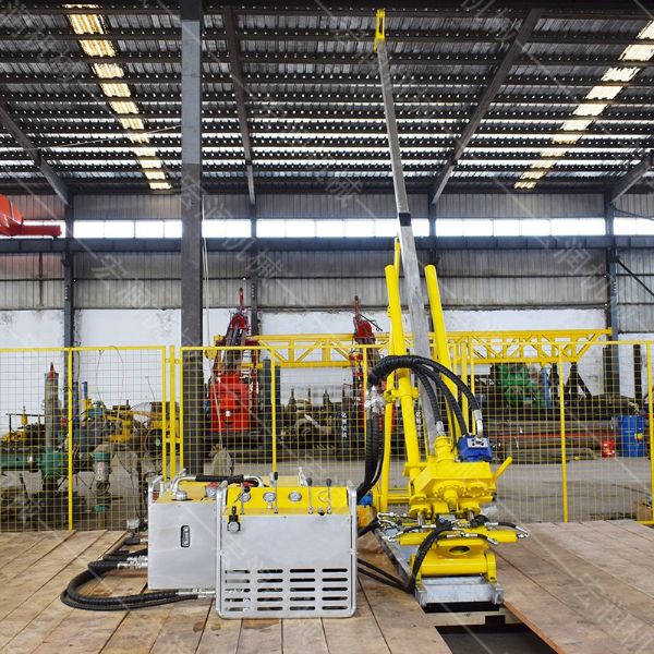 千米取芯鉆機，全液壓地質(zhì)勘探鉆機現貨