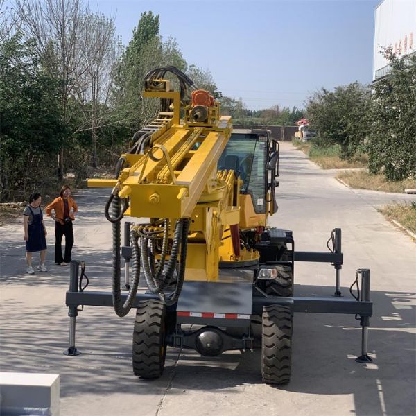 直銷(xiāo)750輪式隧道鉆機，專(zhuān)業(yè)隧道鉆機廠(chǎng)家